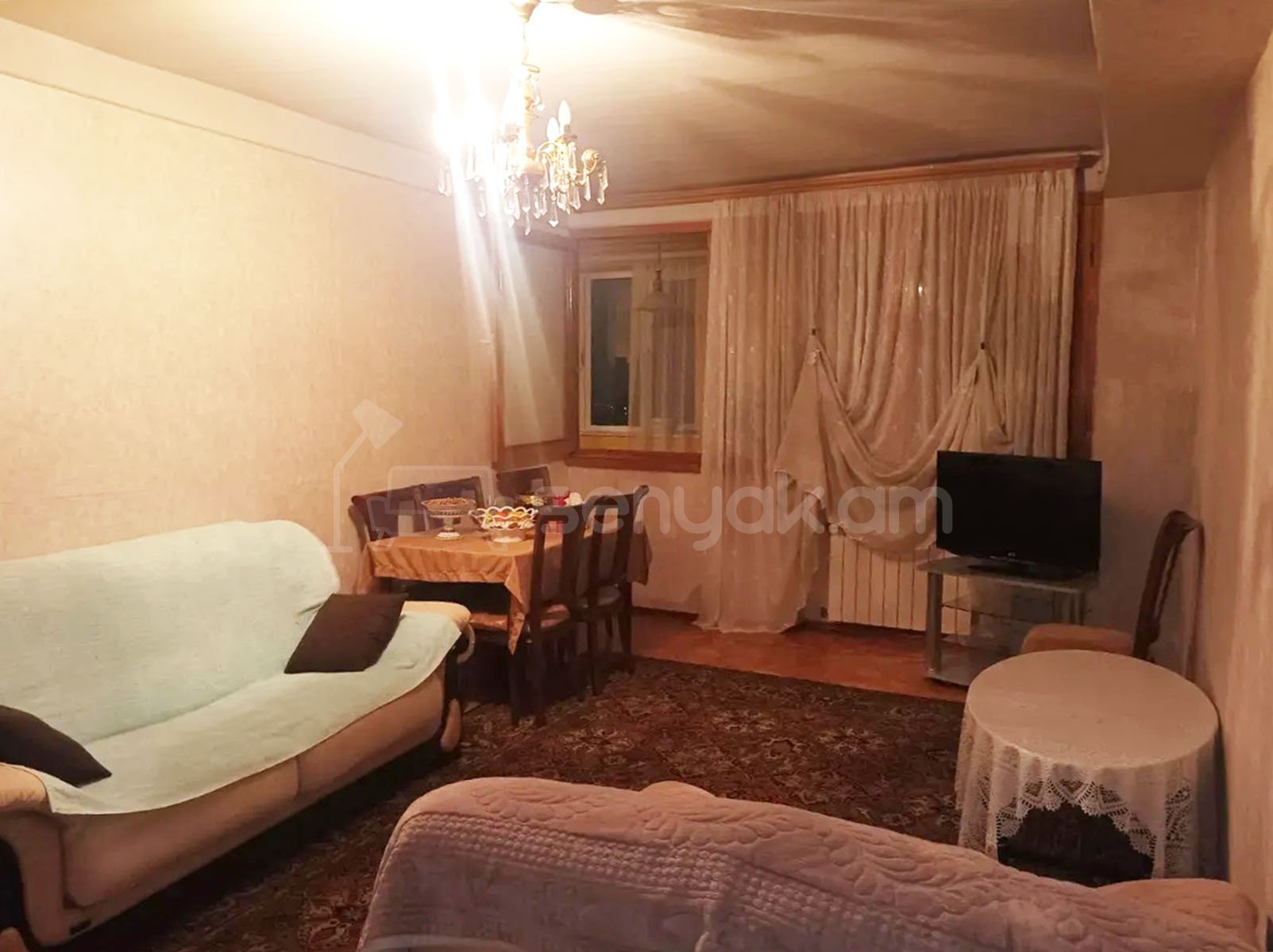 3 Սենյականոց Բնակարան, 83քմ, 10/16 հարկ, Նորմալ Վիճակում