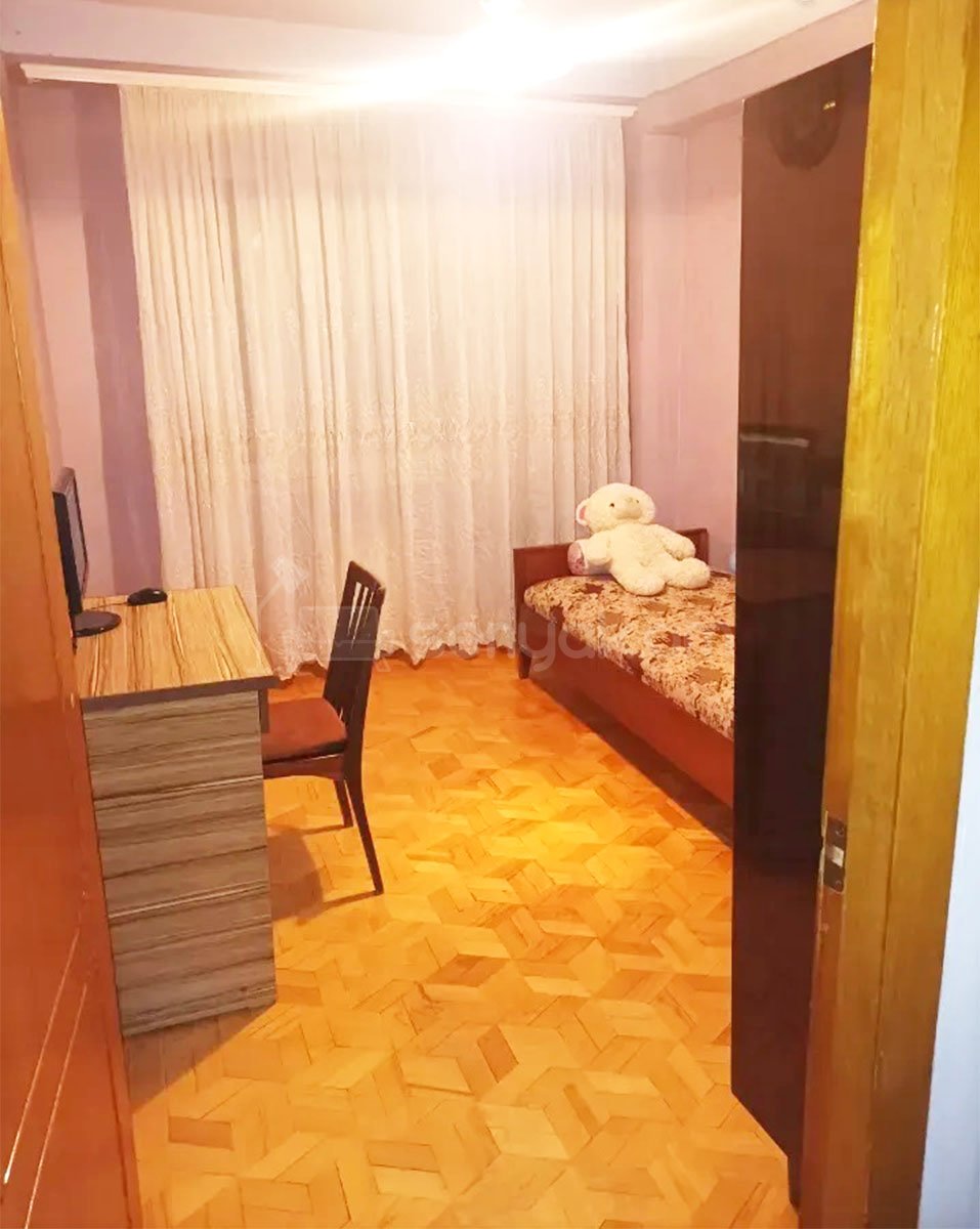 3 Սենյականոց Բնակարան, 83քմ, 10/16 հարկ, Նորմալ Վիճակում