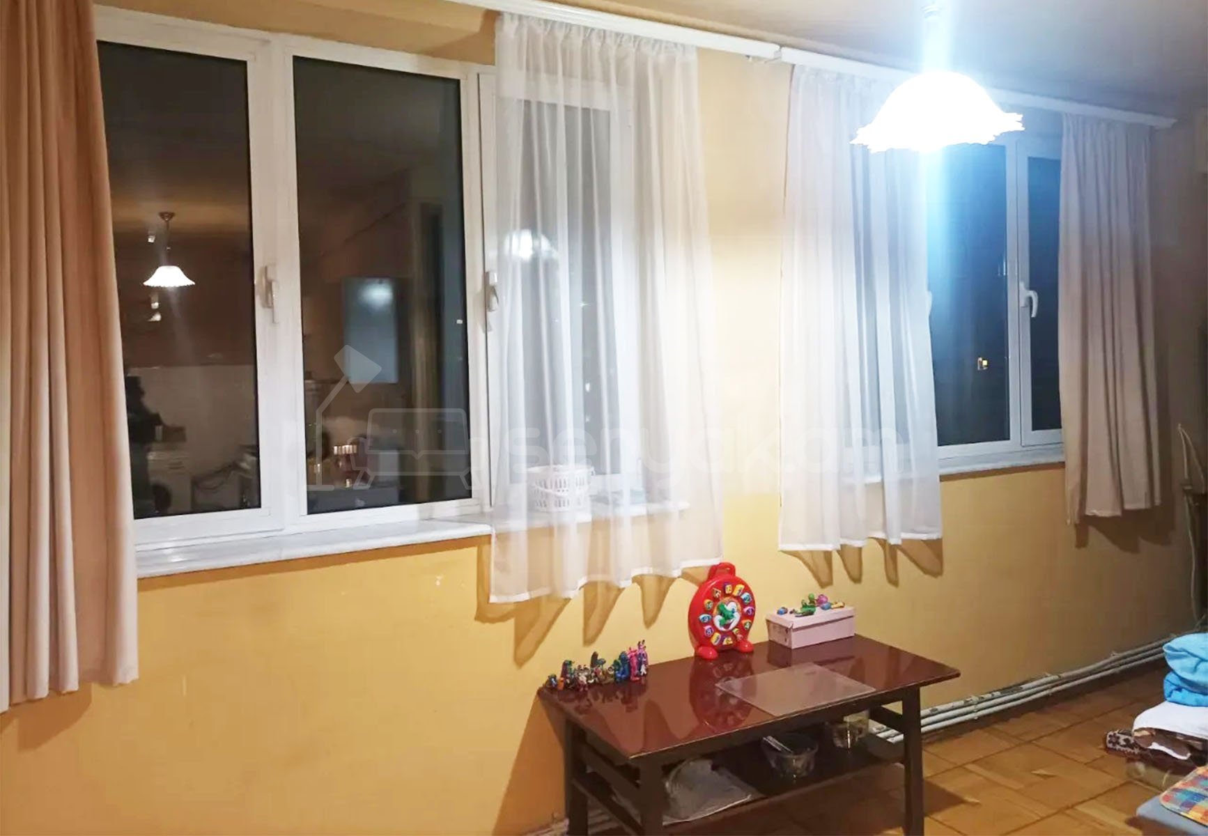 3 Սենյականոց Բնակարան, 83քմ, 10/16 հարկ, Նորմալ Վիճակում