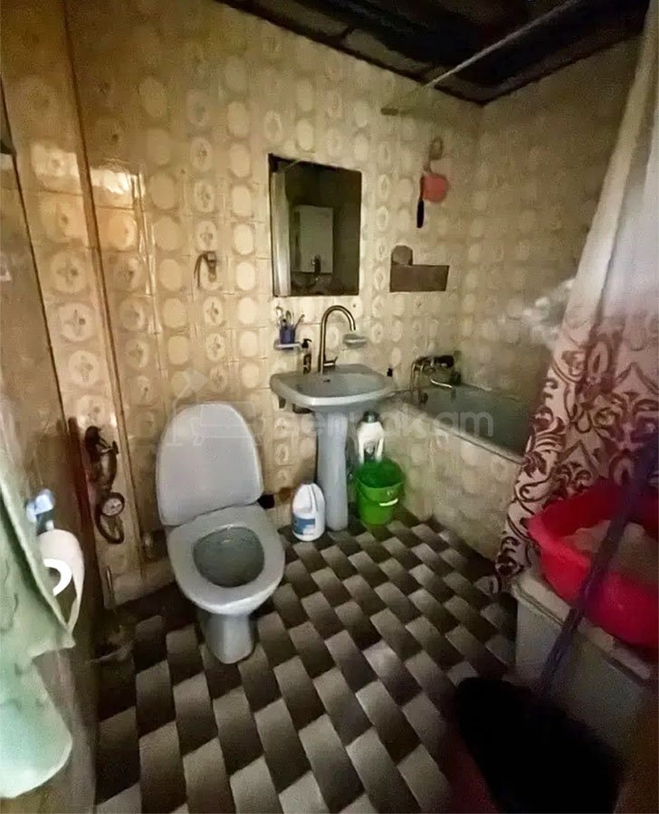 3 Սենյականոց Բնակարան Քարե Շենքում, 79քմ, 3/5 հարկ, Պետական Վիճակում