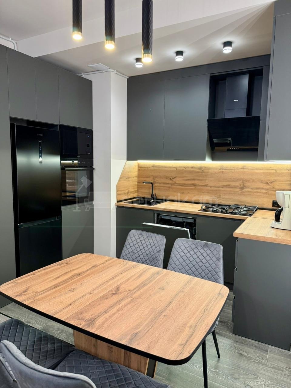 2 Սենյականոց Բնակարան Նորակառույցում, 56քմ, 9/13 հարկ, Դիզայներական Վերանորոգված