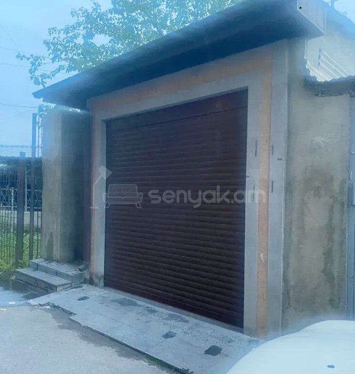 3 Սենյականոց Բնակարան Քարե Շենքում, 65քմ, 1/5 հարկ, Կապիտալ Վերանորոգված