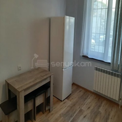 2 Սենյականոց Բնակարան, 65քմ, 1/17 հարկ, Կապիտալ Վերանորոգված, Կահավորված, Արևկող