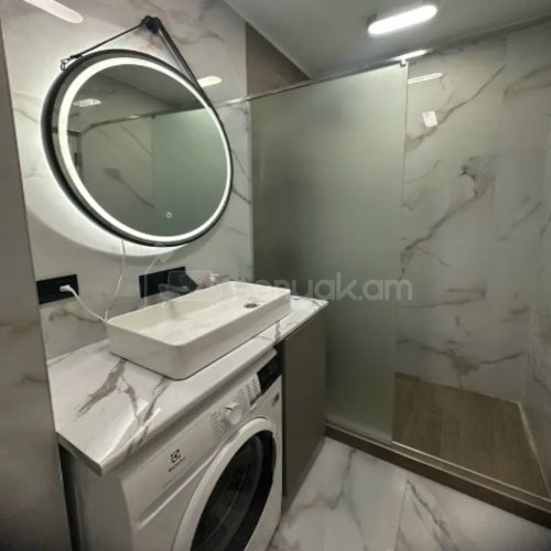 2 Սենյականոց Բնակարան Նորակառույցում, 55քմ, 10/14 հարկ, Դիզայներական Վերանորոգված, Կահավորված, Արևկող
