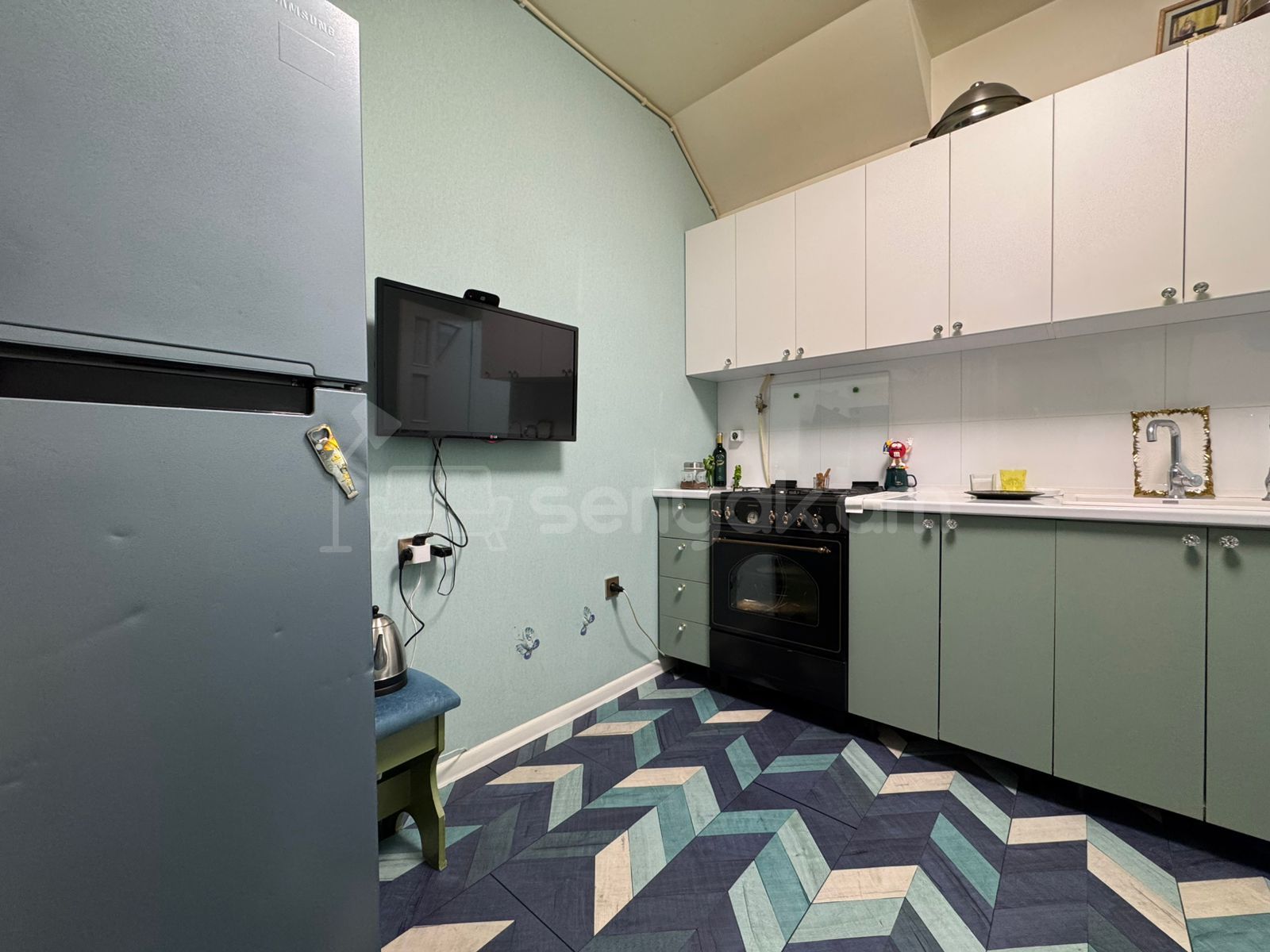 2 Սենյականոց Բնակարան Քարե Շենքում, 68քմ, 2/5 հարկ, Կապիտալ Վերանորոգված