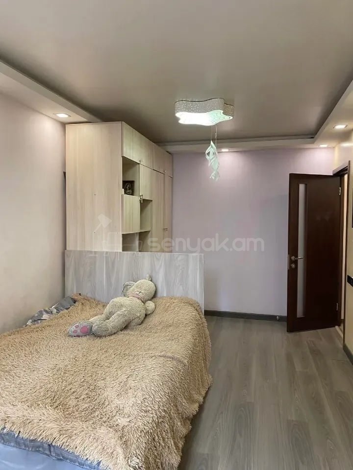 3 Սենյականոց Բնակարան, 100քմ, 5/9 հարկ, Կապիտալ Վերանորոգված