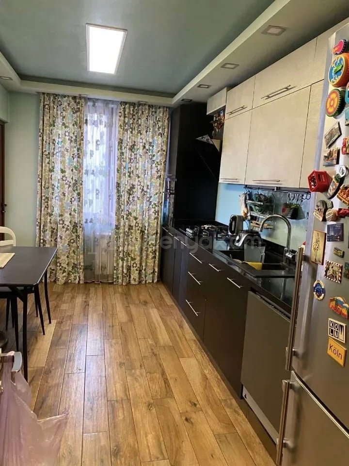 3 Սենյականոց Բնակարան, 100քմ, 5/9 հարկ, Կապիտալ Վերանորոգված