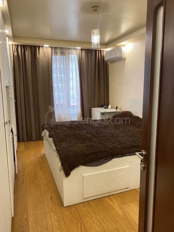 3 Սենյականոց Բնակարան, 100քմ, 5/9 հարկ, Կապիտալ Վերանորոգված