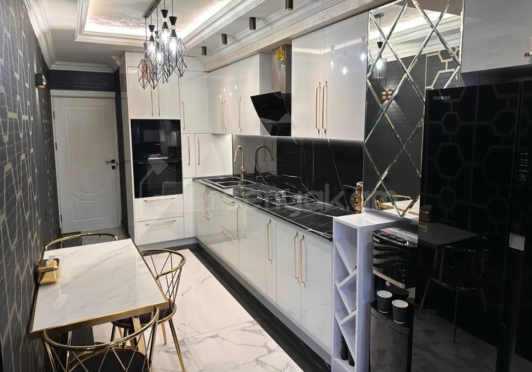 5 Սենյականոց Բնակարան, 109քմ, 9/12 հարկ, Դիզայներական Վերանորոգված