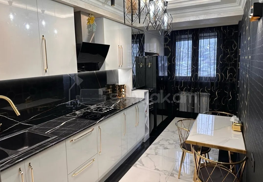 5 Սենյականոց Բնակարան, 109քմ, 9/12 հարկ, Դիզայներական Վերանորոգված