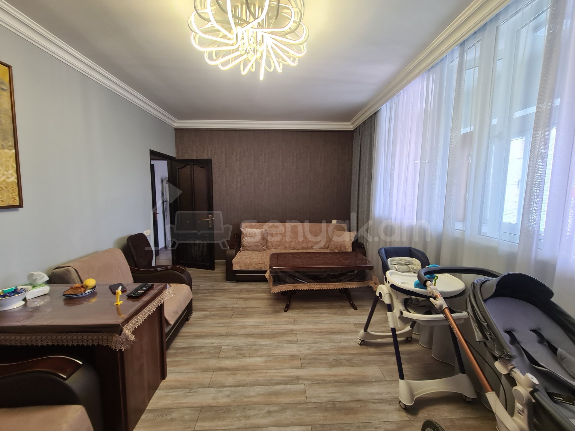 3 Սենյականոց Բնակարան, 75քմ, 6/9 հարկ, Դիզայներական Վերանորոգված