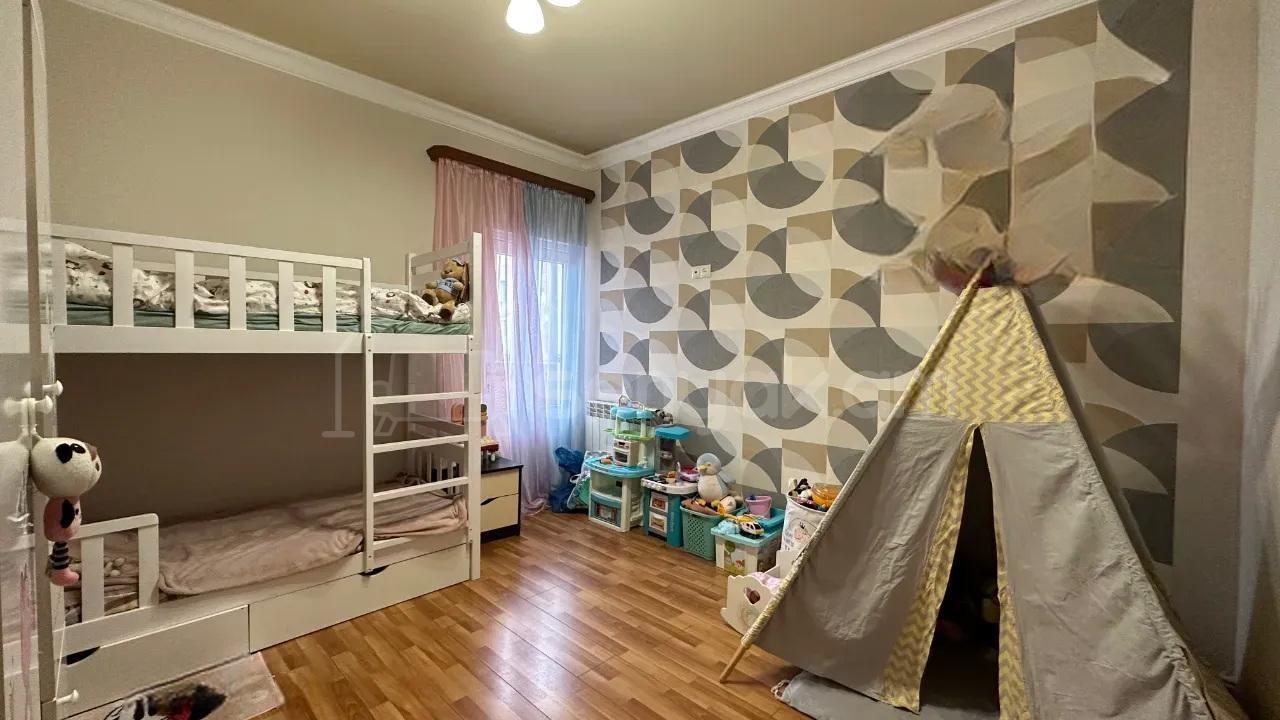 3 Սենյականոց Բնակարան, 75քմ, 10/16 հարկ, Կապիտալ Վերանորոգված