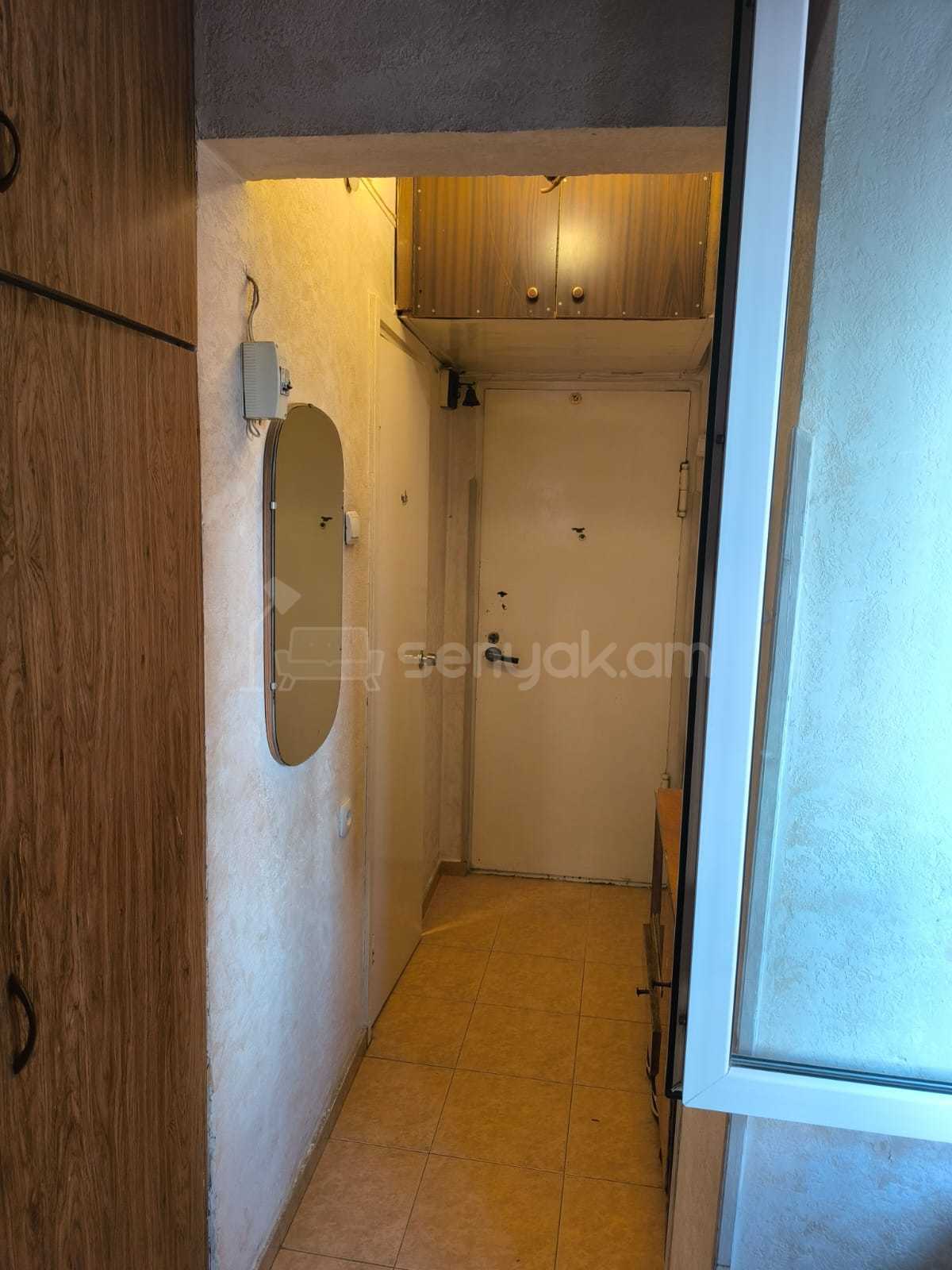 2 Սենյականոց Բնակարան, 48քմ, 7/9 հարկ, Նորմալ Վիճակում