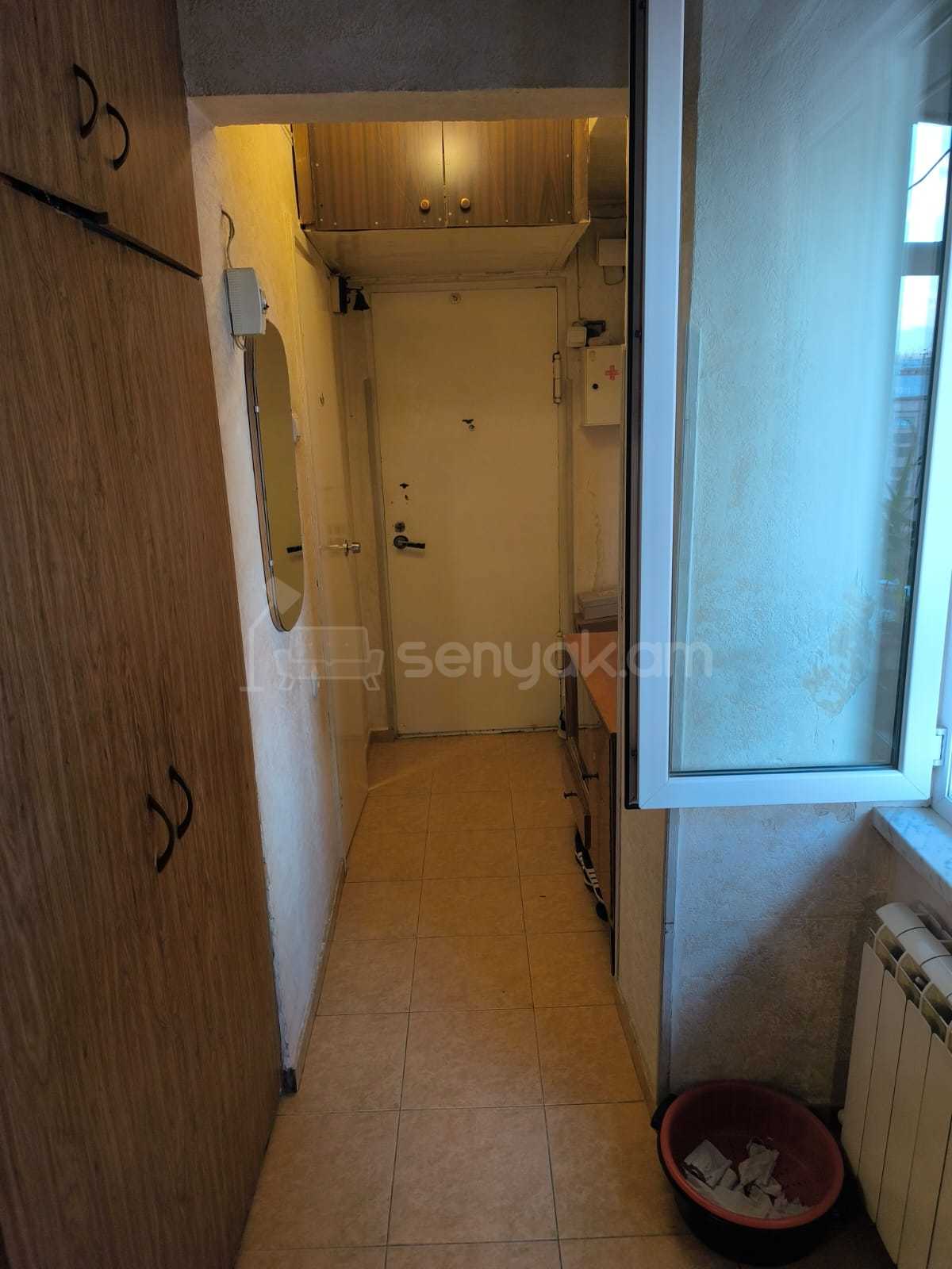 2 Սենյականոց Բնակարան, 48քմ, 7/9 հարկ, Նորմալ Վիճակում