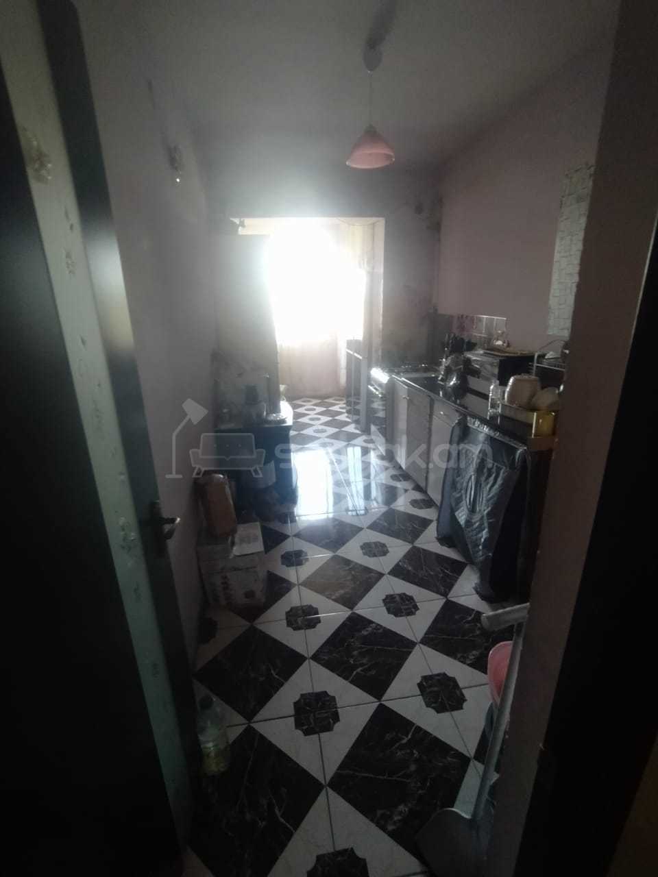 3 Սենյականոց Բնակարան, 87քմ, 7/9 հարկ, Նորմալ Վիճակում