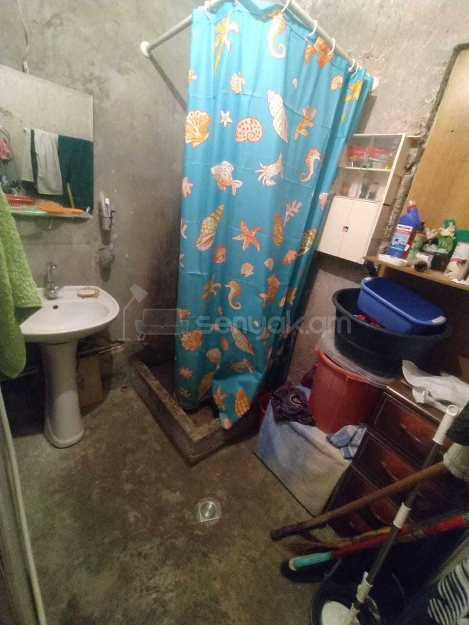 3 Սենյականոց Բնակարան, 87քմ, 7/9 հարկ, Նորմալ Վիճակում