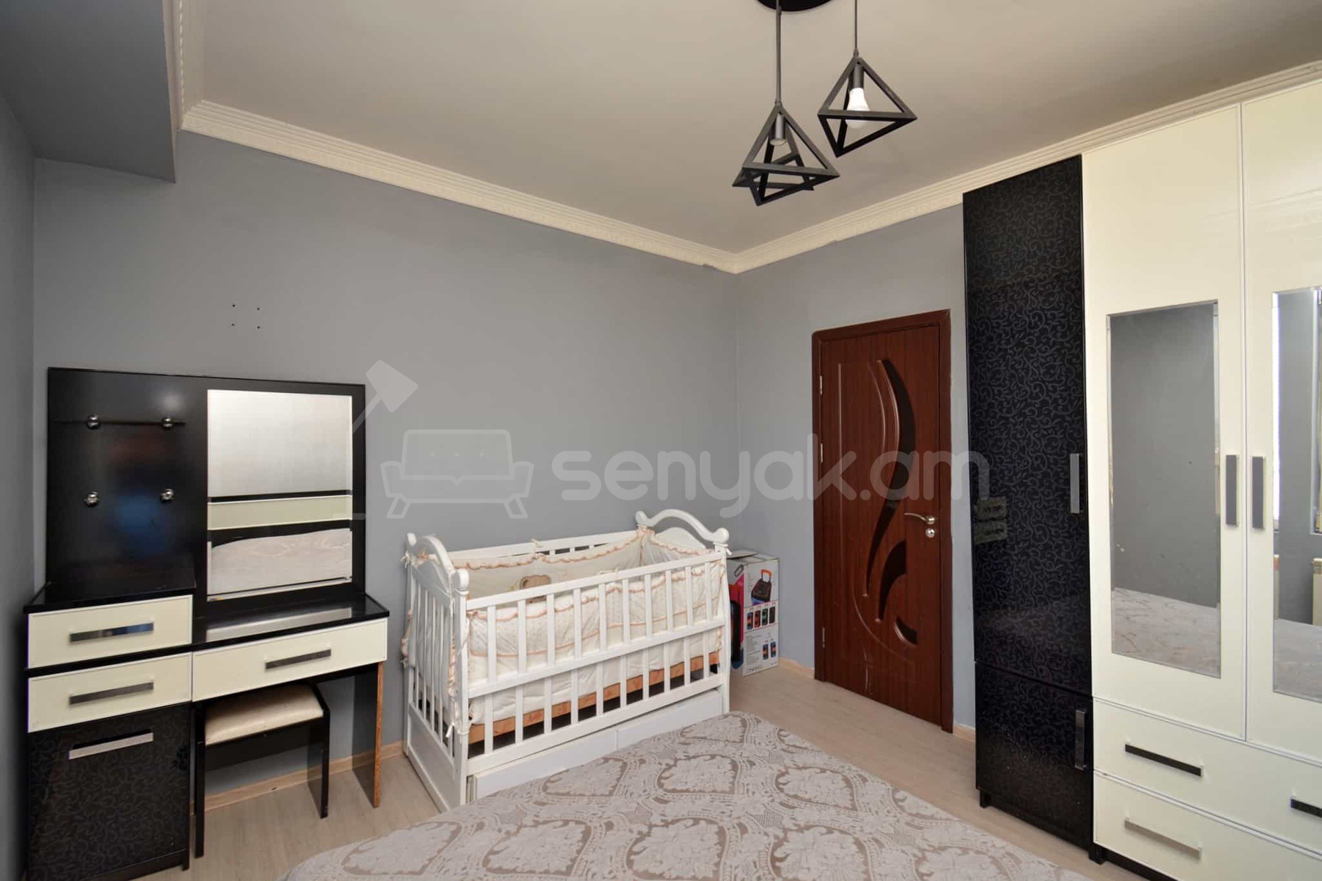 3 Սենյականոց Բնակարան, 71քմ, 9/9 հարկ, Կապիտալ Վերանորոգված