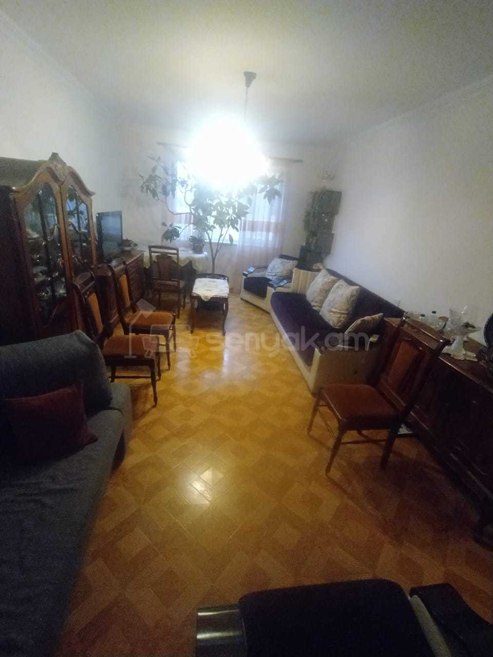 3 Սենյականոց Բնակարան, 85քմ, 10/12 հարկ, Նորմալ Վիճակում
