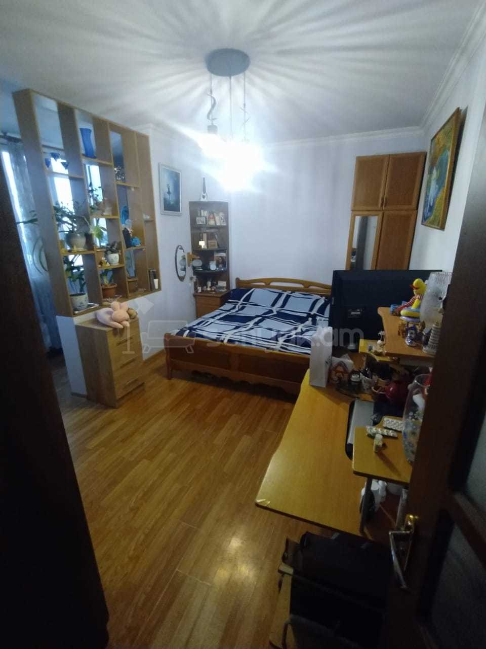 3 Սենյականոց Բնակարան, 85քմ, 10/12 հարկ, Նորմալ Վիճակում