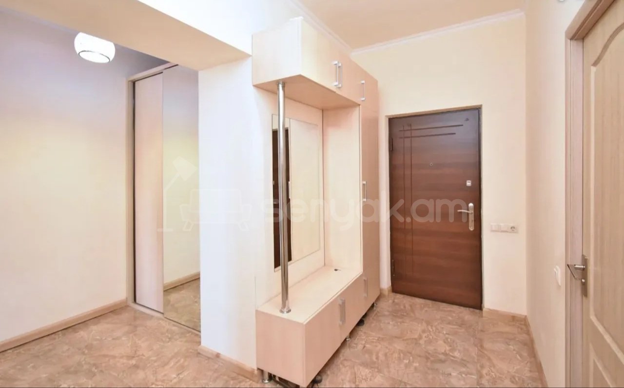 3 Սենյականոց Բնակարան Նորակառույցում, 110քմ, 7/14 հարկ, Կապիտալ Վերանորոգված