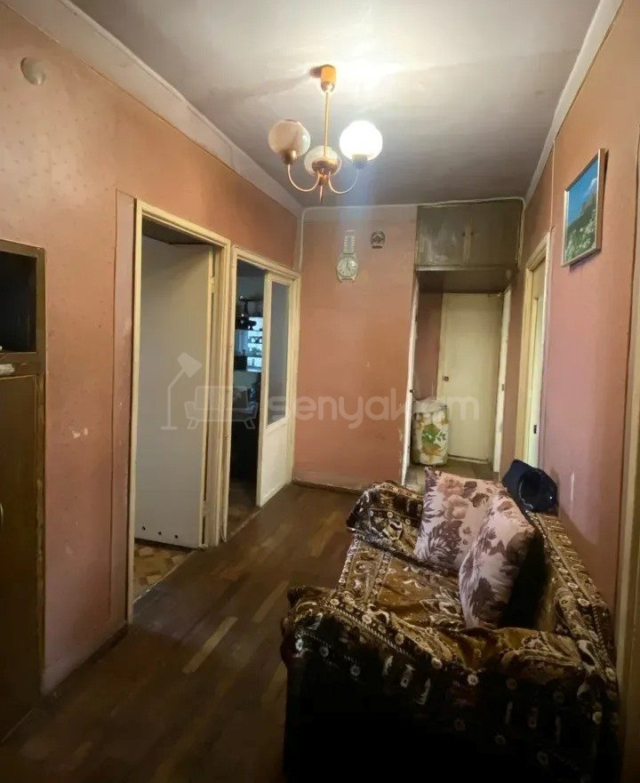 4 Սենյականոց Բնակարան, 85քմ, 2/9 հարկ, Կապիտալ Վերանորոգված