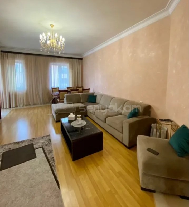 3 Սենյականոց Բնակարան Նորակառույցում, 120քմ, 8/9 հարկ, Կապիտալ Վերանորոգված
