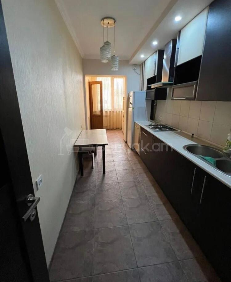 3 Սենյականոց Բնակարան Նորակառույցում, 80քմ, 11/11 հարկ, Դիզայներական Վերանորոգված, Կահավորված
