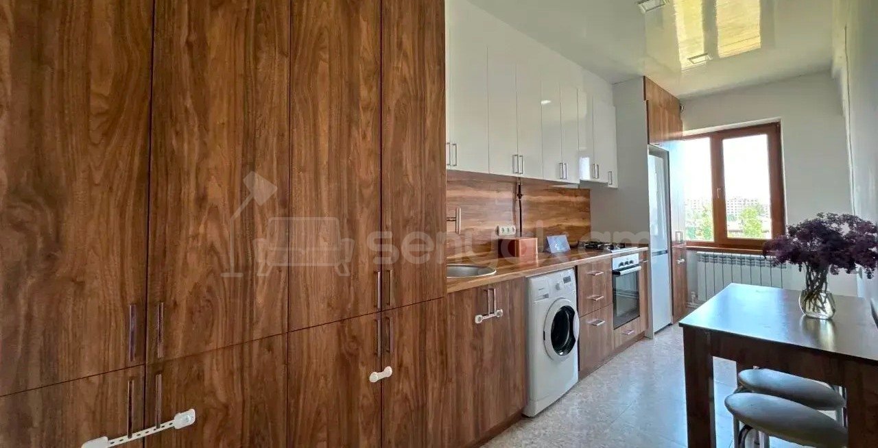 3 Սենյականոց Բնակարան, 79քմ, 5/9 հարկ, Կապիտալ Վերանորոգված