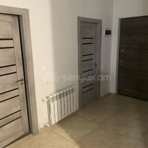 3 Սենյականոց Բնակարան, 72քմ, 3/14 հարկ, Կապիտալ Վերանորոգված, Կահավորված, Արևկող