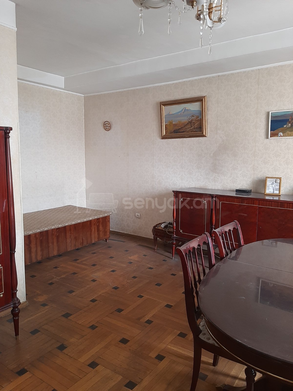 3 Սենյականոց Բնակարան Քարե Շենքում, 88քմ, 4/7 հարկ, Նորմալ Վիճակում