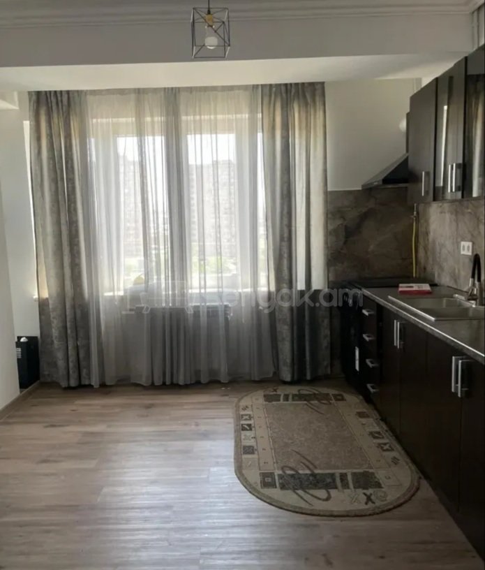 3 Սենյականոց Բնակարան, 68քմ, 8/8 հարկ, Կապիտալ Վերանորոգված, Կահավորված