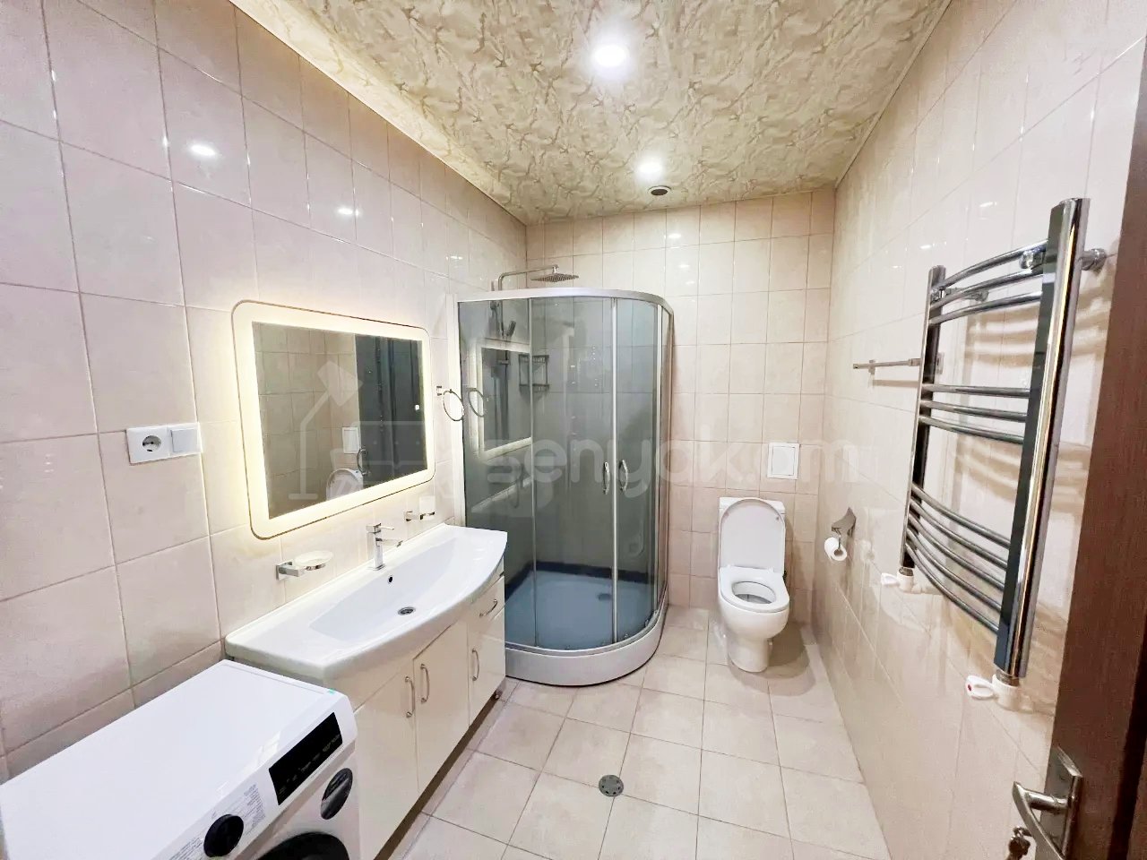 3 Սենյականոց Բնակարան Նորակառույցում, 120քմ, 5/15 հարկ, Կապիտալ Վերանորոգված, Կահավորված