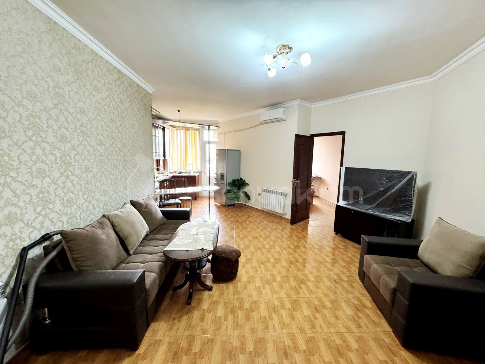 2 Սենյականոց Բնակարան Նորակառույցում, 67քմ, 3/6 հարկ, Կապիտալ Վերանորոգված, Կահավորված