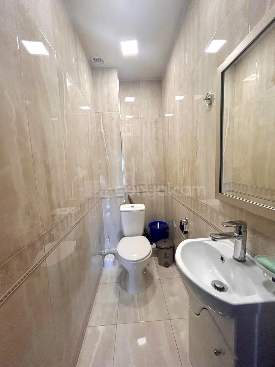 3 Սենյականոց Բնակարան Նորակառույցում, 90քմ, 11/18 հարկ, Կապիտալ Վերանորոգված, Կահավորված, Արևկող