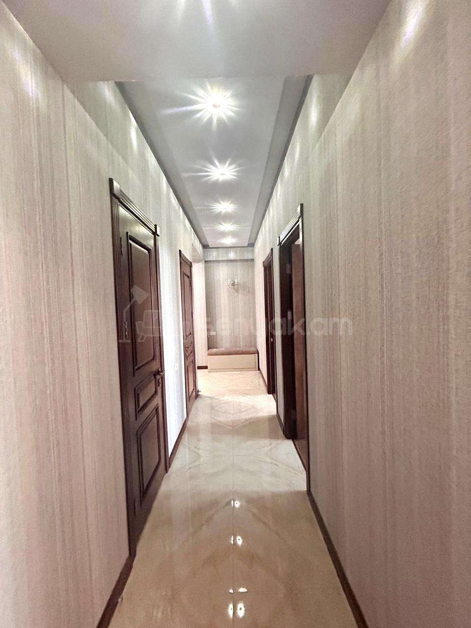 3 Սենյականոց Բնակարան Նորակառույցում, 90քմ, 11/18 հարկ, Կապիտալ Վերանորոգված, Կահավորված, Արևկող
