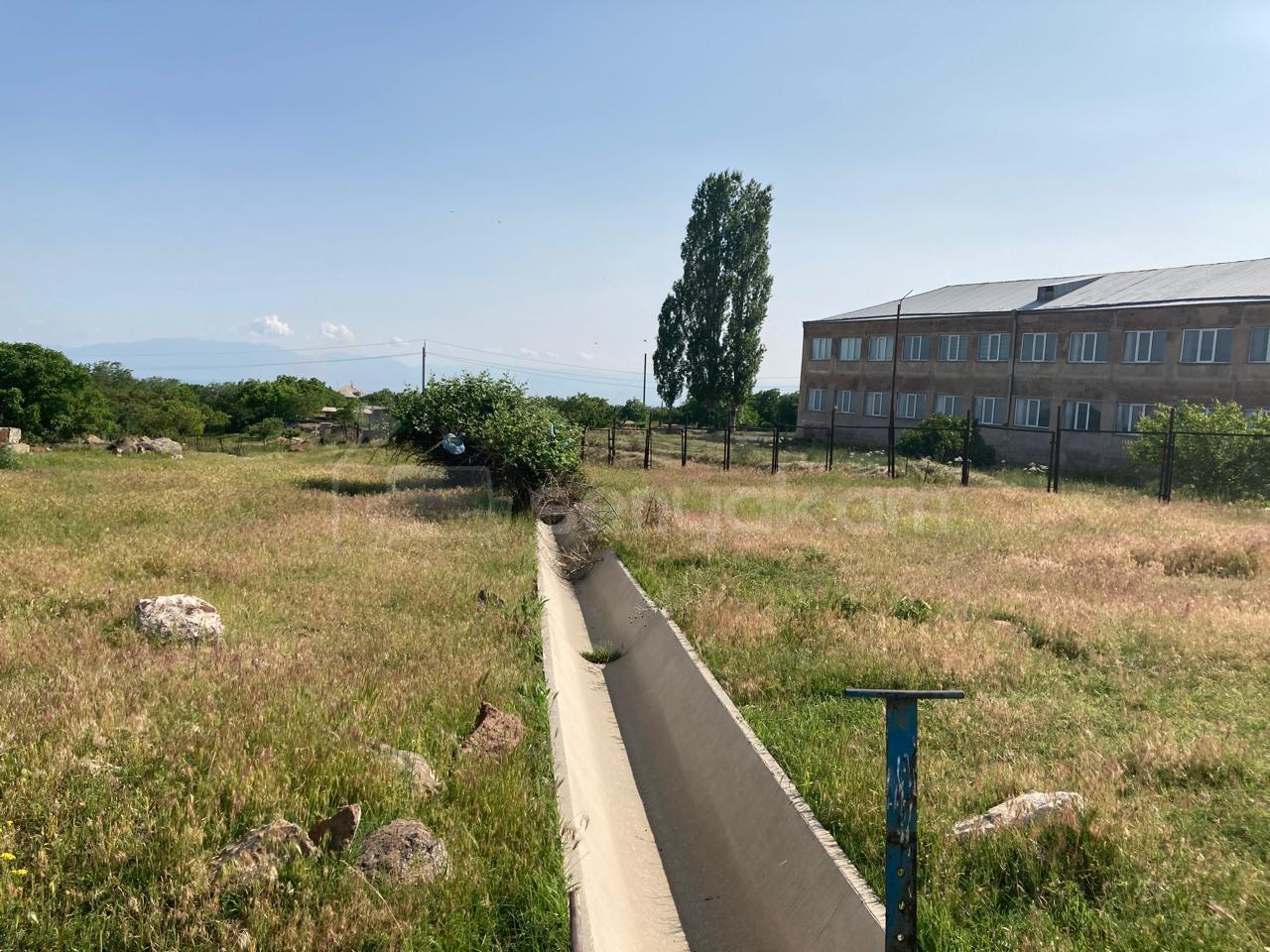 Կոմերցիոն Հողատարածք, 283քմ, Ոռոգման Ջրով, Էլեկտրականությամբ, Պարսպապատ