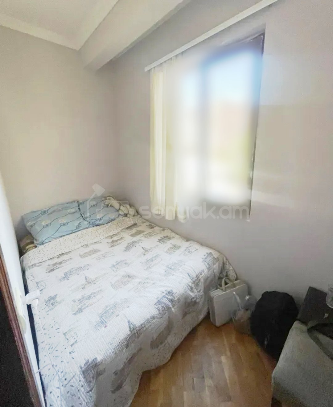 4 Սենյականոց Բնակարան Քարե Շենքում, 92քմ, 2/5 հարկ, Կապիտալ Վերանորոգված