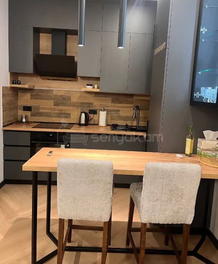2 Սենյականոց Բնակարան Նորակառույցում, 60քմ, 5/19 հարկ, Դիզայներական Վերանորոգված