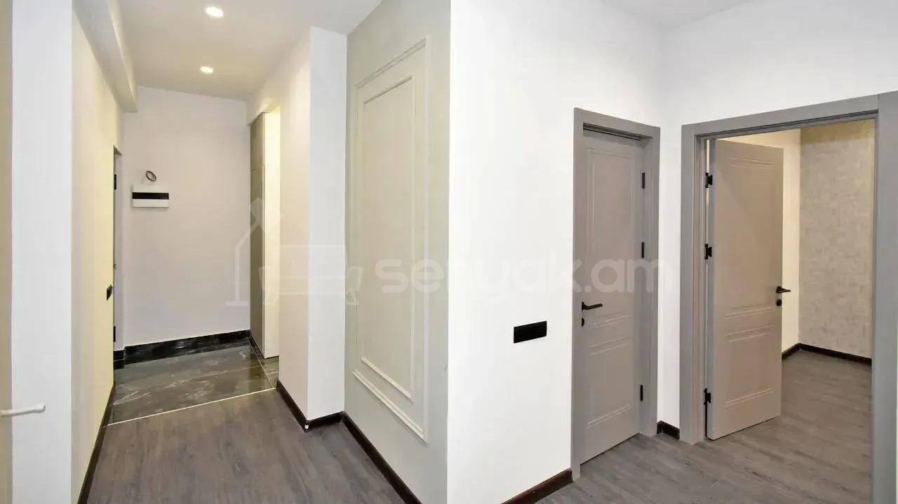 2 Սենյականոց Բնակարան, 60քմ, 3/5 հարկ, Դիզայներական Վերանորոգված