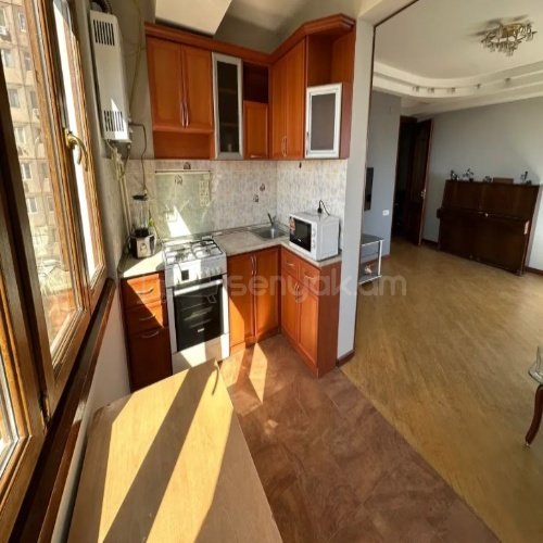 3 Սենյականոց Բնակարան, 56քմ, 10/14 հարկ, Կապիտալ Վերանորոգված, Կահավորված, Արևկող