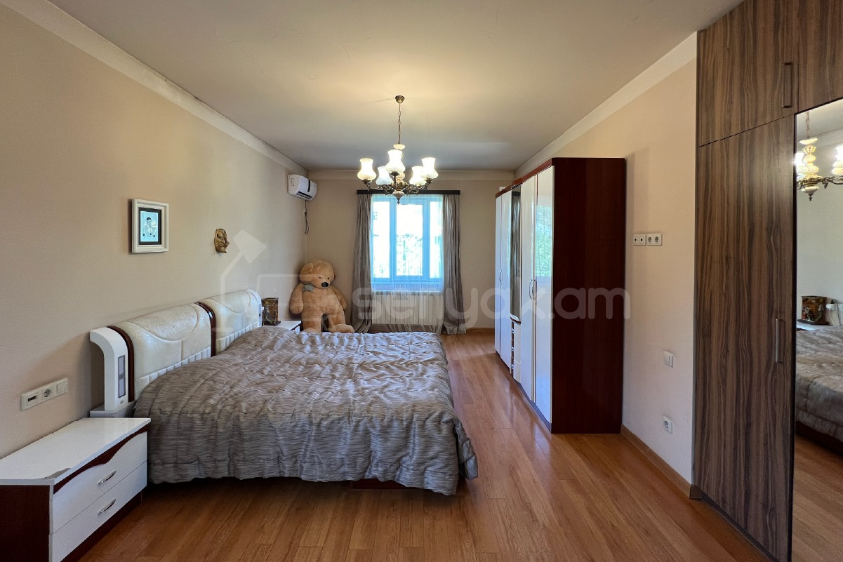 7 Սենյականոց Սեփական Տուն, 240քմ, Կապիտալ Վերանորոգված, Ավտոտնակով