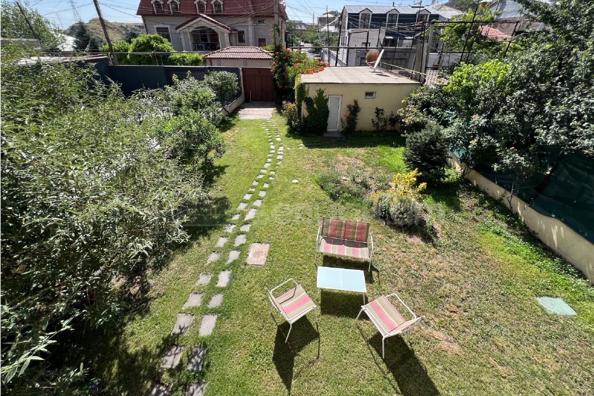 7 Սենյականոց Սեփական Տուն, 240քմ, Կապիտալ Վերանորոգված, Ավտոտնակով