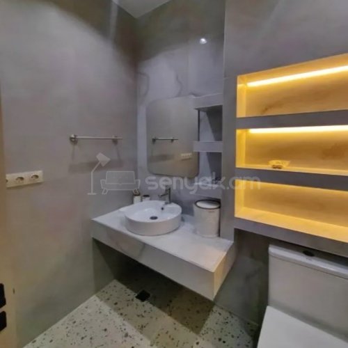 2 Սենյականոց Բնակարան, 60քմ, 2/5 հարկ, Կապիտալ Վերանորոգված, Կահավորված, Արևկող