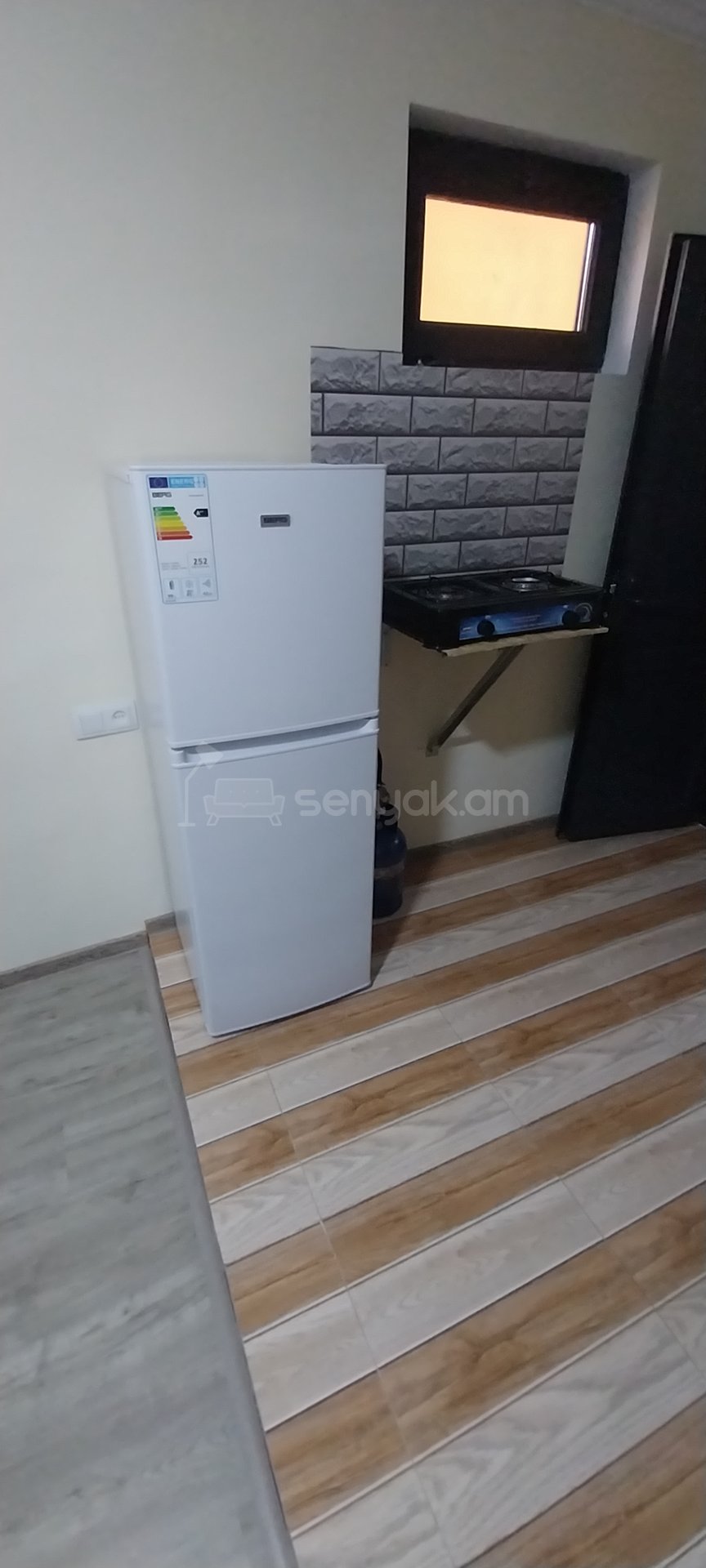 2 Սենյականոց Բնակարան, 60քմ, 2/2 հարկ, Կապիտալ Վերանորոգված