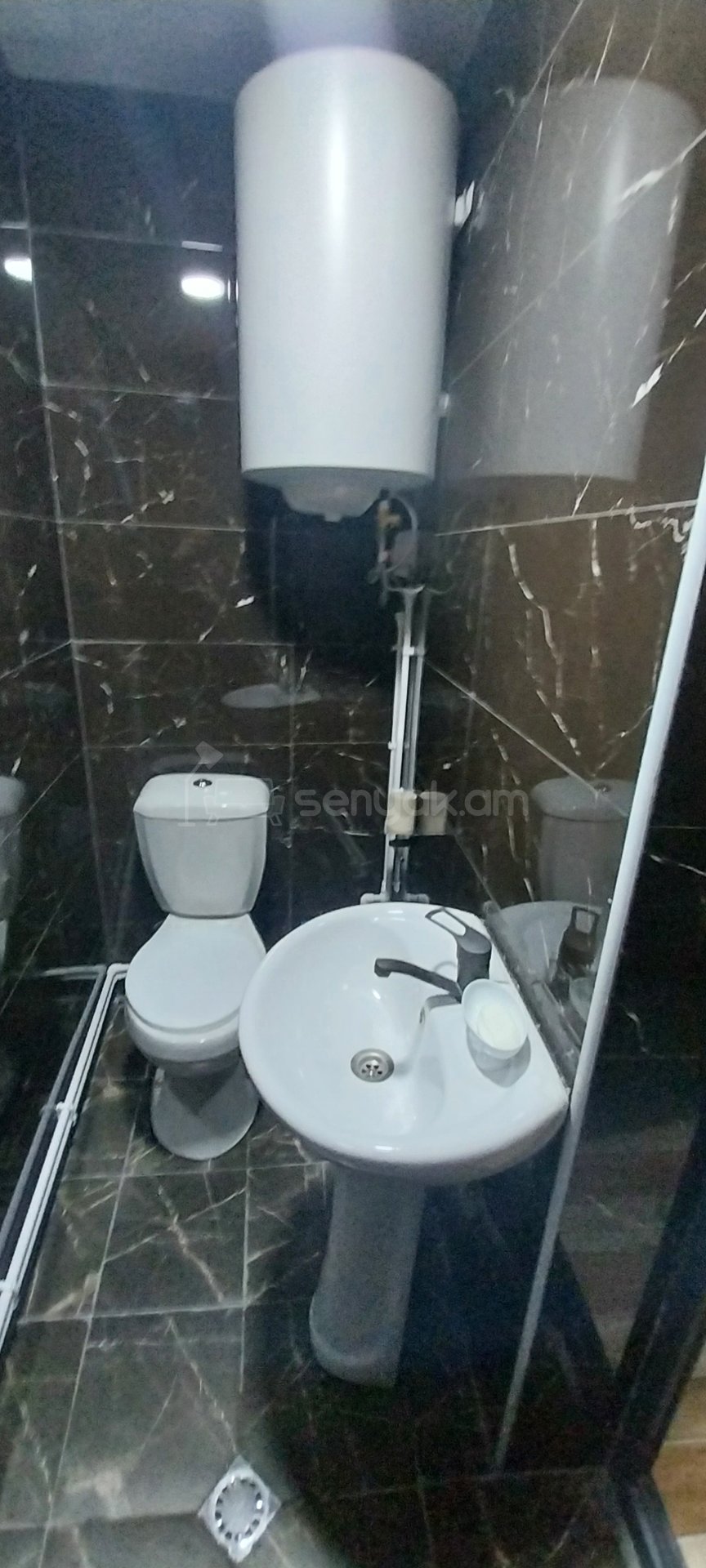 2 Սենյականոց Բնակարան, 60քմ, 2/2 հարկ, Կապիտալ Վերանորոգված