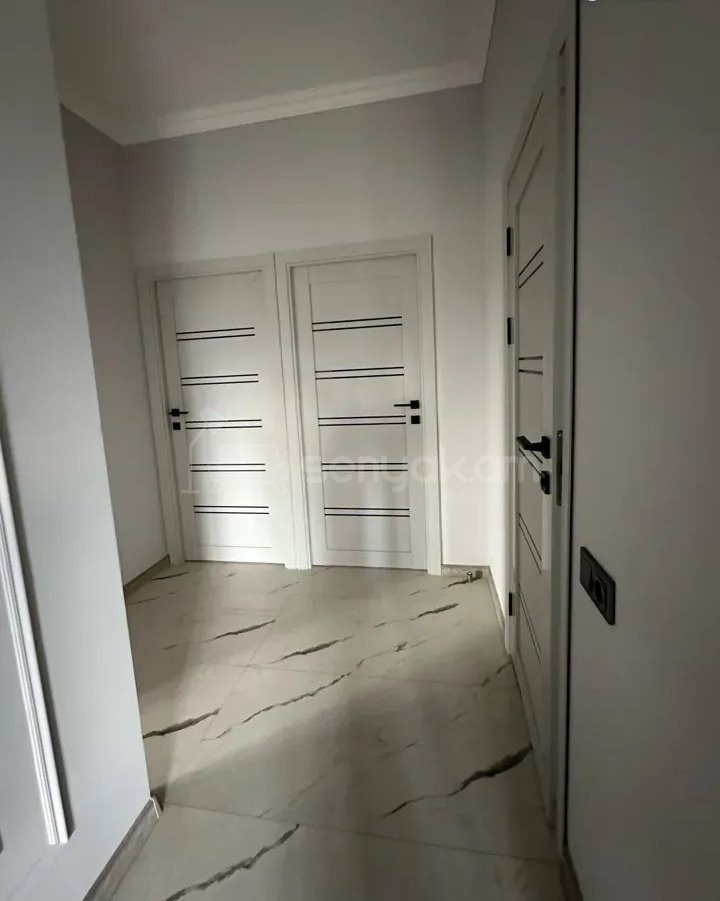 5 Սենյականոց Սեփական Տուն, 116քմ, Կապիտալ Վերանորոգված