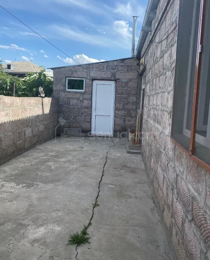 3 Սենյականոց Սեփական Տուն, 82քմ, Կապիտալ Վերանորոգված, Ավտոտնակով