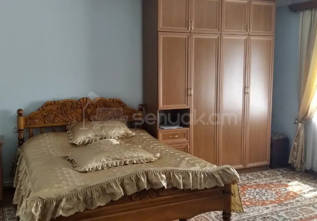 4 Սենյականոց Սեփական Տուն, 107քմ, Կապիտալ Վերանորոգված