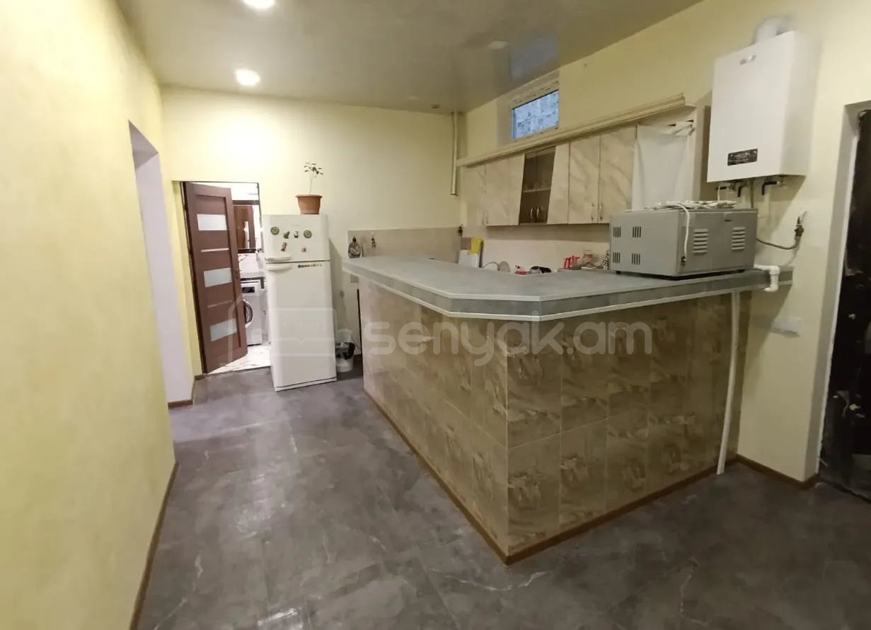 3 Սենյականոց Սեփական Տուն, 70քմ, Կապիտալ Վերանորոգված
