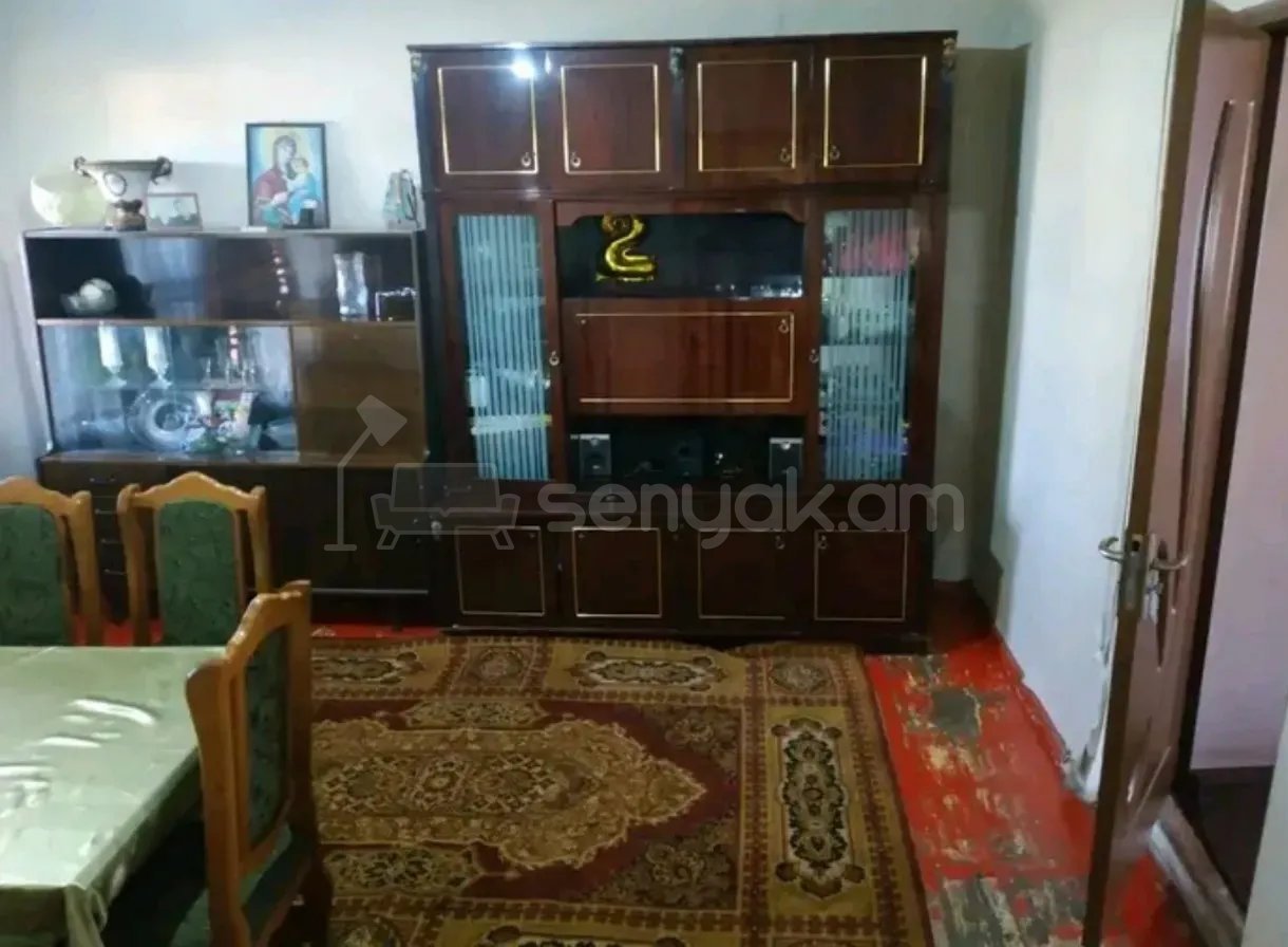 4 Սենյականոց Սեփական Տուն, 220քմ, Կոսմետիկ Վերանորոգված